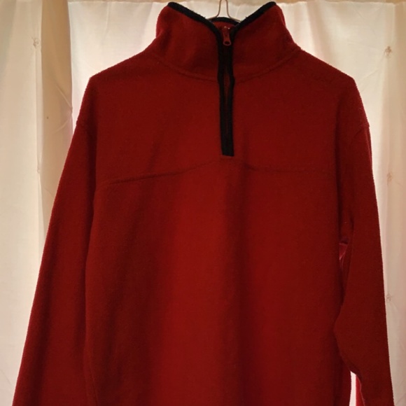 Red fleece sweater - Picture 1 of 3